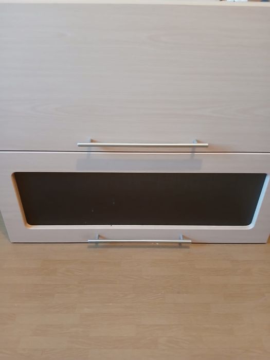 Продам Шкафы кухонные и 2 листа дсп