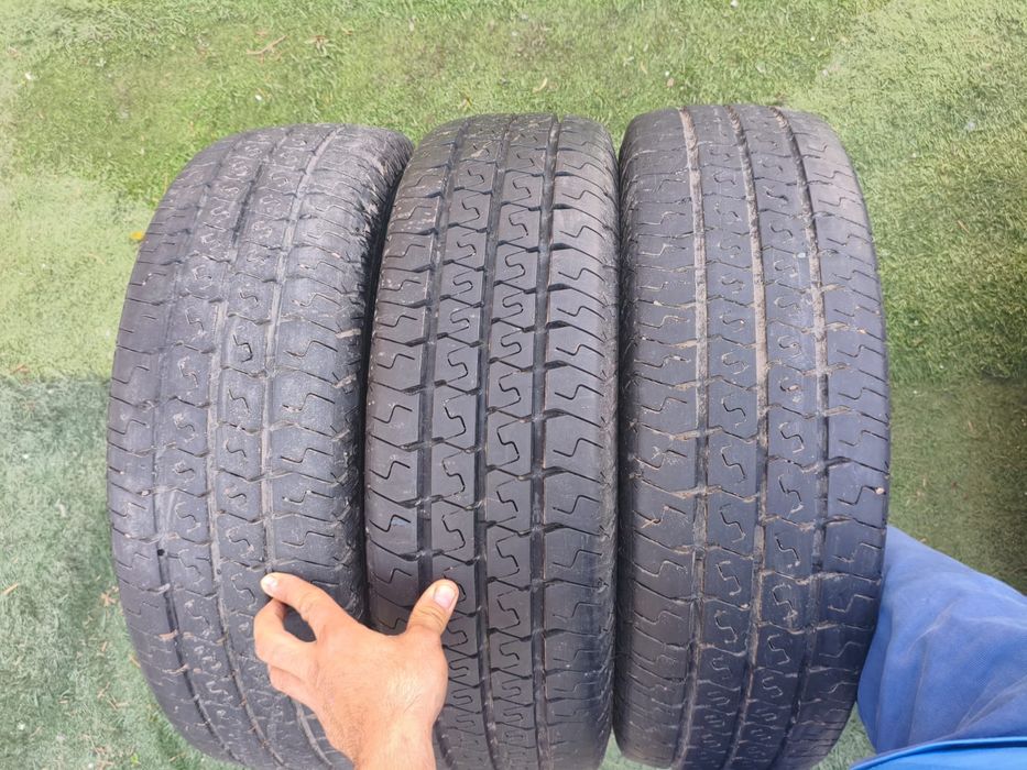 Продам срочно шины