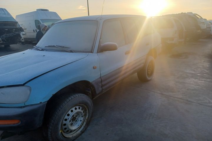 GRUP FATA Toyota RAV4 prima generatie