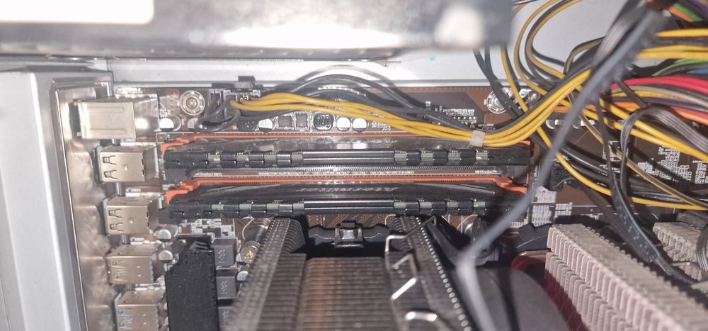 Продам сервер хранилише