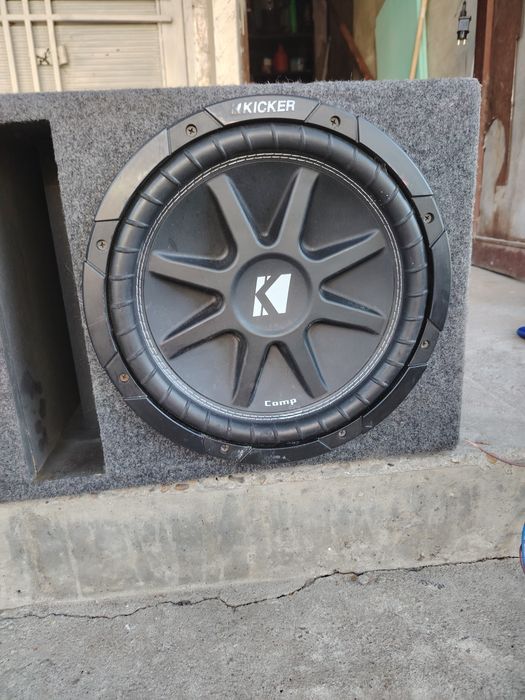 Бас каси и усилвател