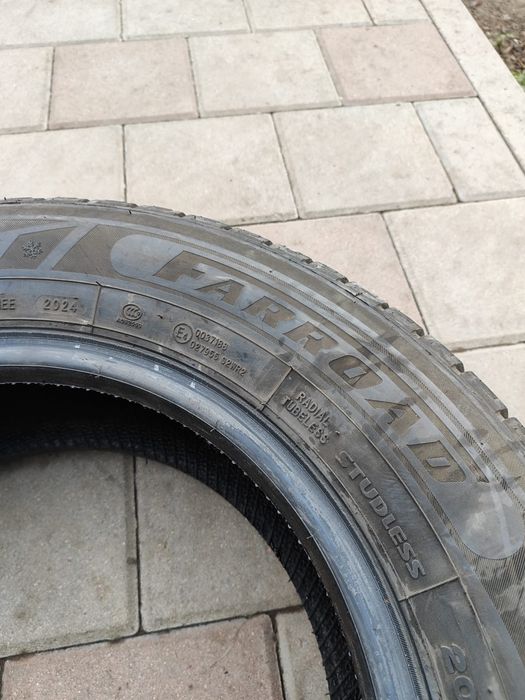 Продам резину FARROAD 205/70R15C