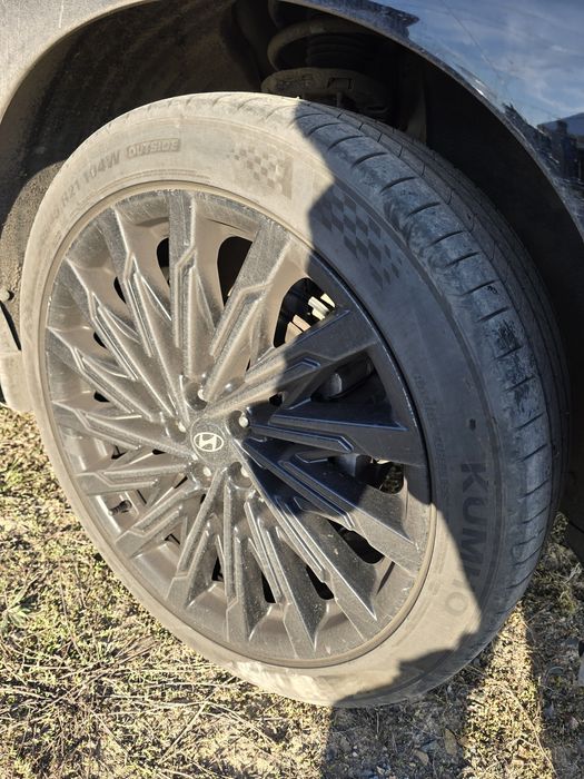 Диски с шинами 245/45/R21