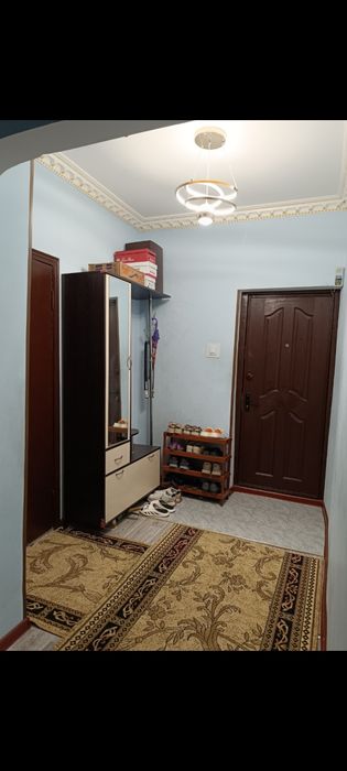 5 хонали 3 қаватда  жойлашган барча шароит мавжуд