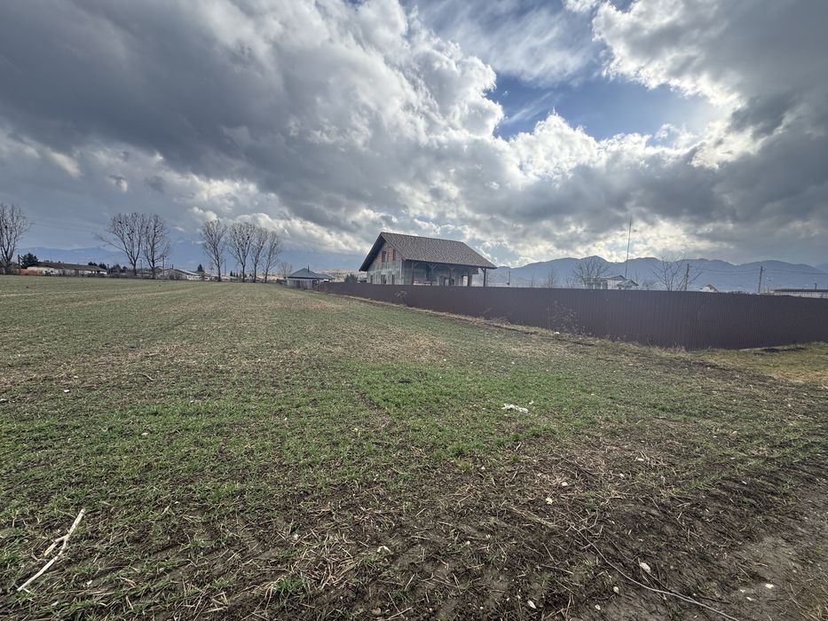 Teren intravilan Zarnesti