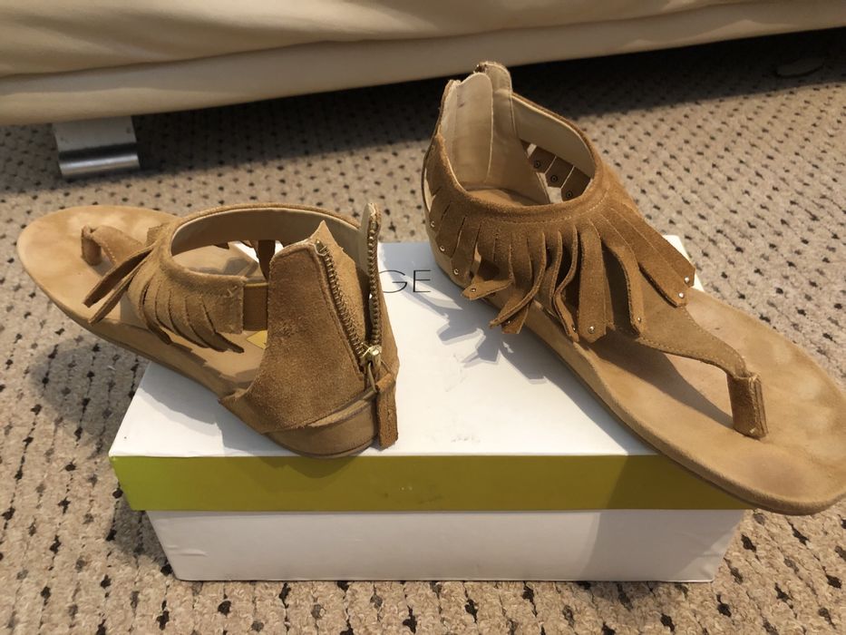 Vand sandale marimea 38 Bocage piele întoarsă cu franjuri