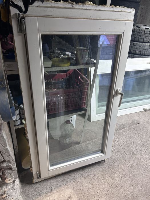 Vand set geamuri lemn stratificat + usa aluminiu