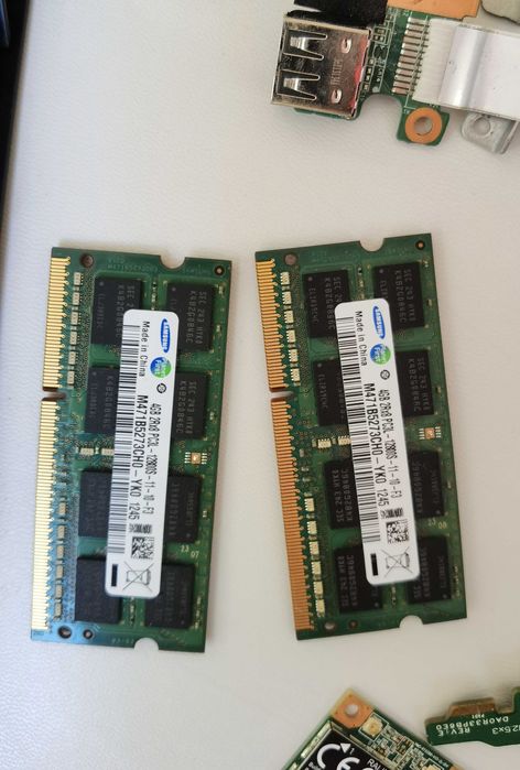 Части за Лаптопи