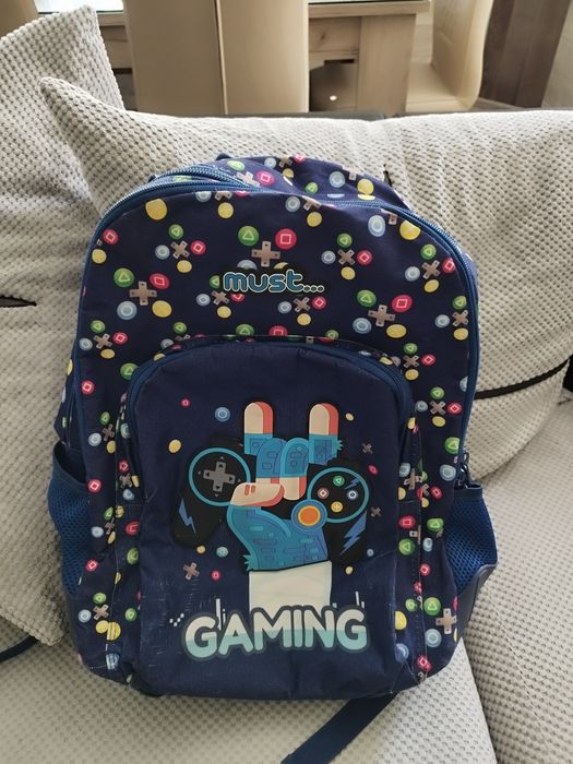 Ученическа раница