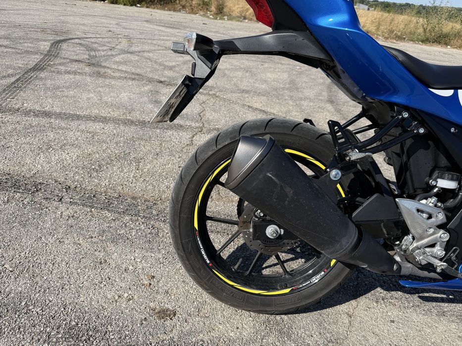 Suzuki gsxr 125 a1