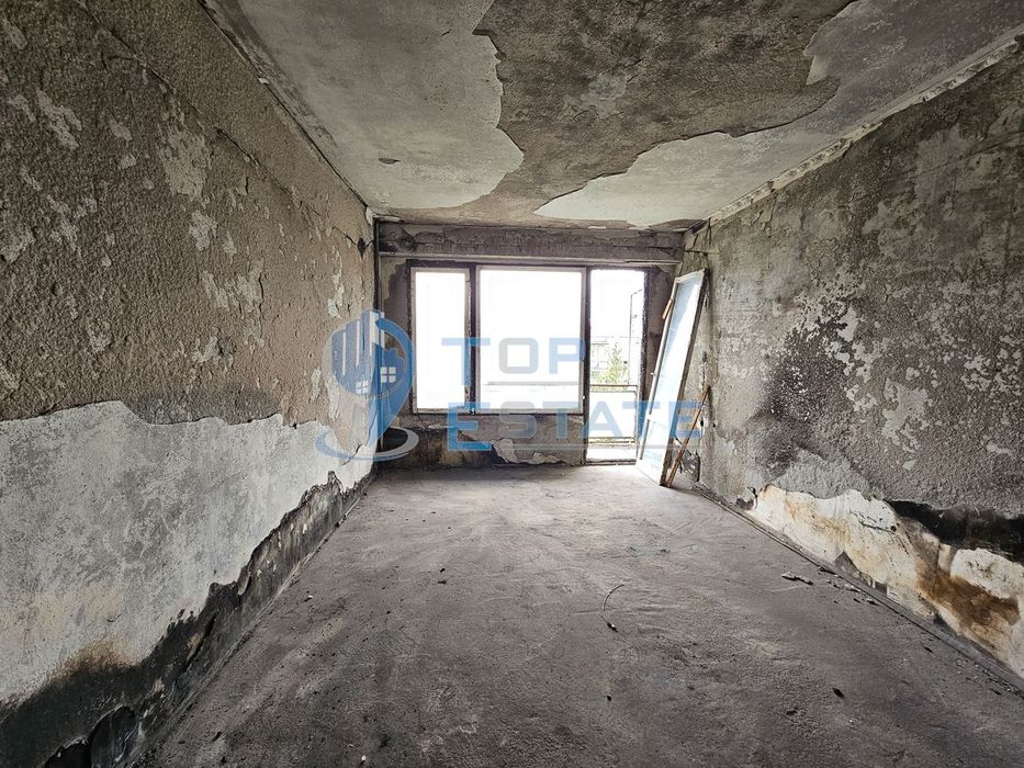 Продава се Двустаен апартамент в Велико Търново, Чолаковци - 61 кв.м за 717 €/кв.м - Снимка #3