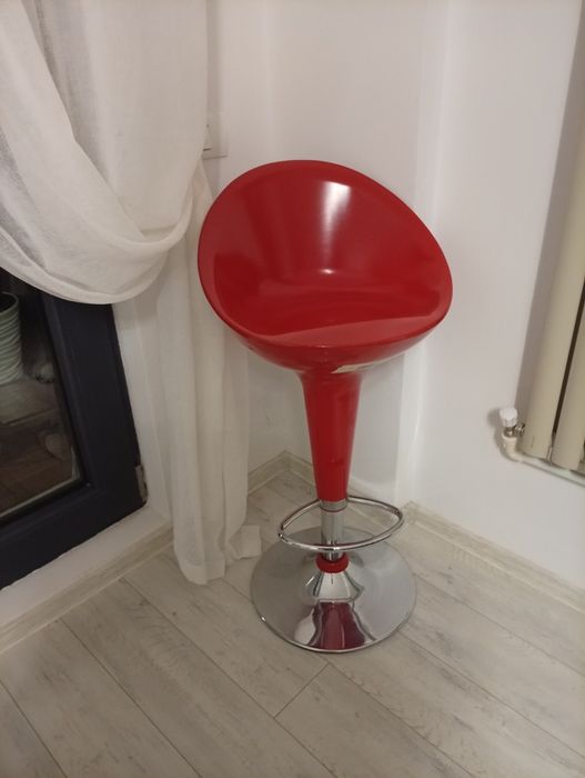 Scaun bar reglabil rotativ