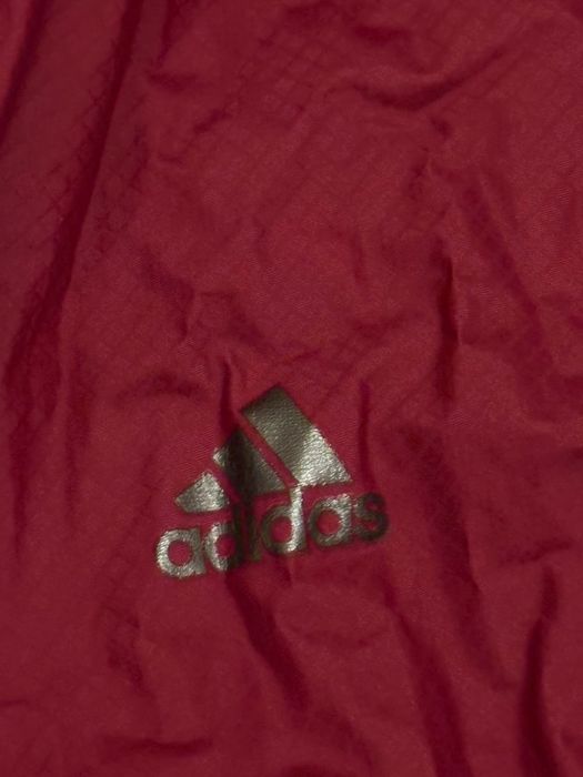 Продам оригинальную куртку Адидас