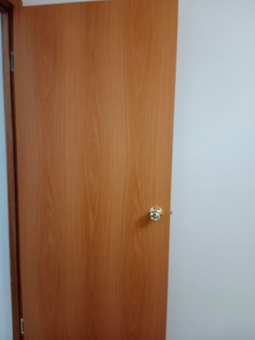 Продам двери межкомнатные