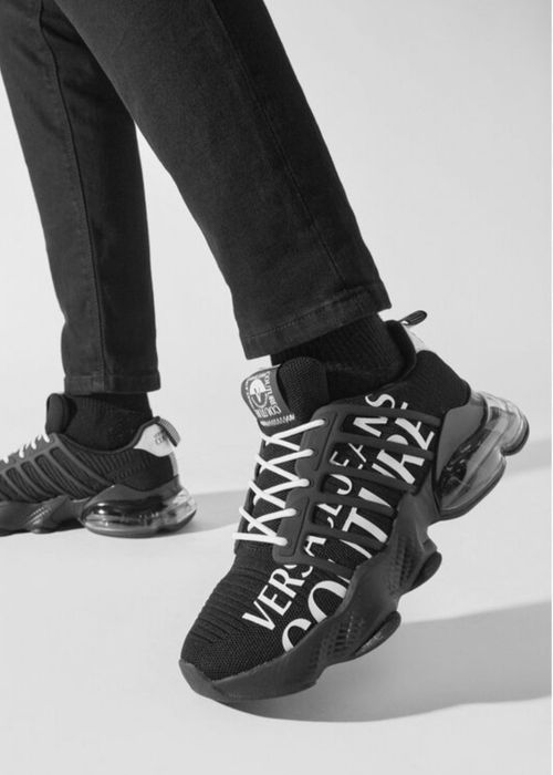 Уникални лимитирани сникърси VERSACE