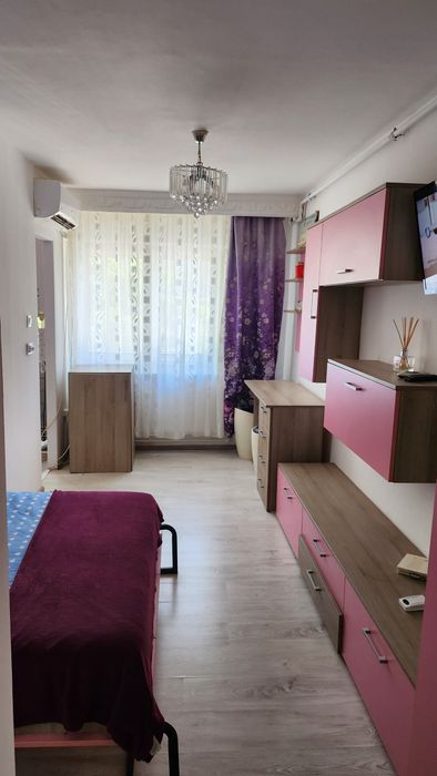 Garsoniera de inchiriat regim hotelier