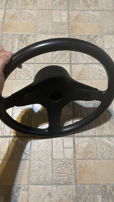 Vand Volan M Tech 1 385mm E30/E28/E24