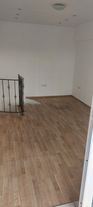 Дава се под наем Магазин в Варна, ХЕИ - 45 кв.м за 255 € - Снимка #4