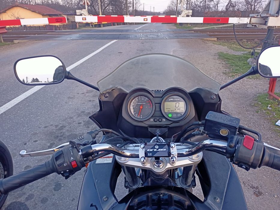 Motocicleta suzuki gsf 650 s bandit