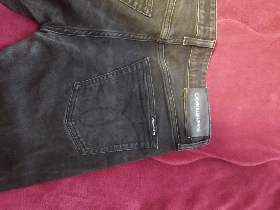 Оригинални дамски дънки Calvin Klein
