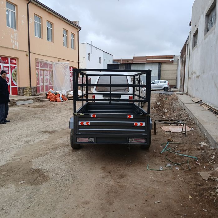 Тркама йенгил мошина учун