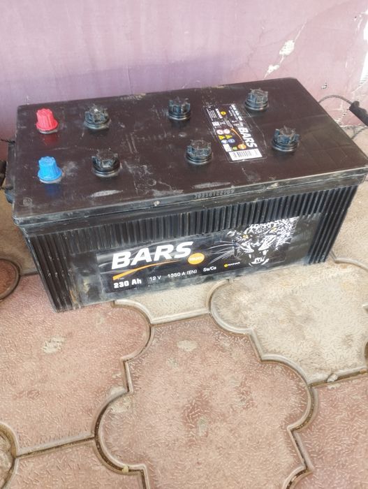 Продам аккумуляторы 230 А
