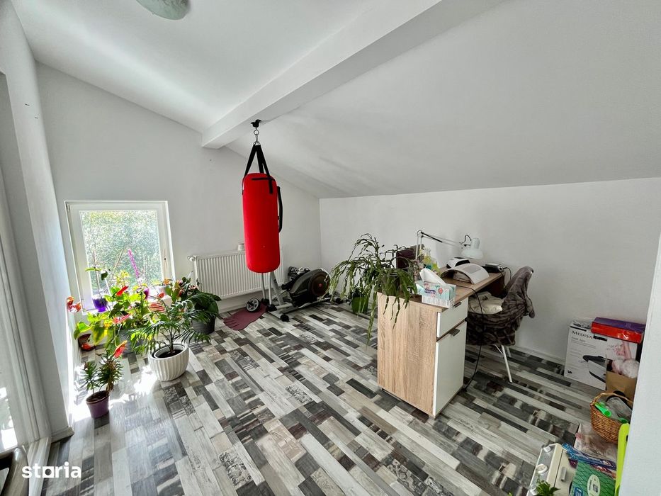 Apartament 5 camere- Cartierul Arhitectilor– 2 bai,2 locuri de parcare