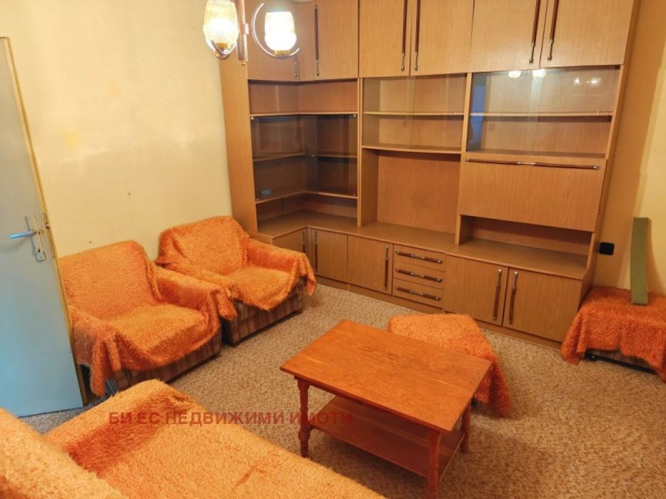 Продажба Етаж от къща гр. Перник - Клепало 55m²