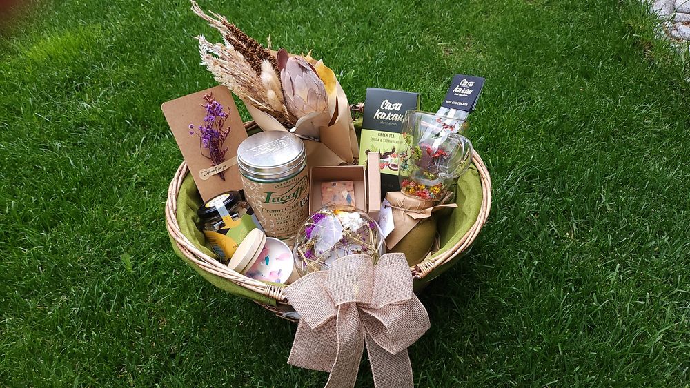 Подарък. Бутикова подаръчна кошница Detox