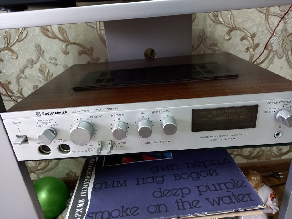 Продам проигрыватель пластинок и усилитель Radiotehnika ц-7101-стерио