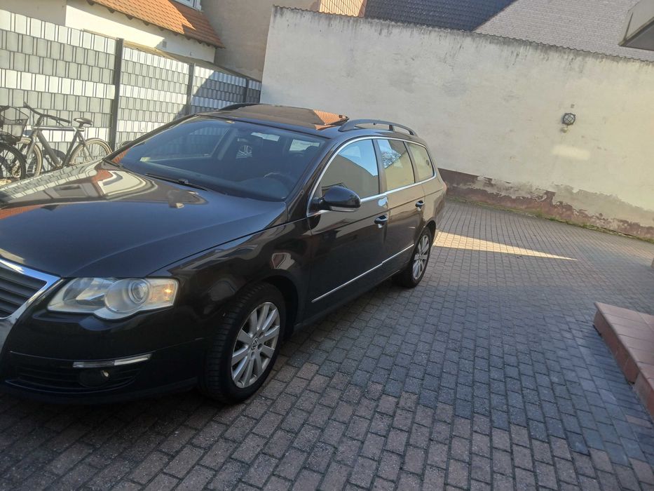 Vând Vw Passat B6 accidentat