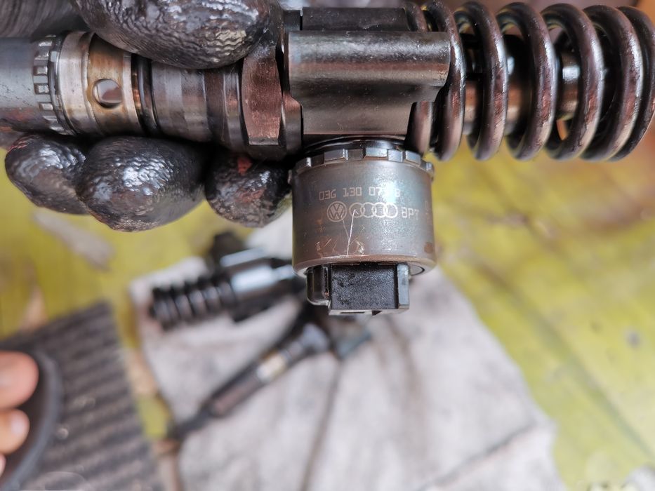 Дюзи VW/ Ауди 2.0 ТDI 140 к.с BKD с Код BM , CK