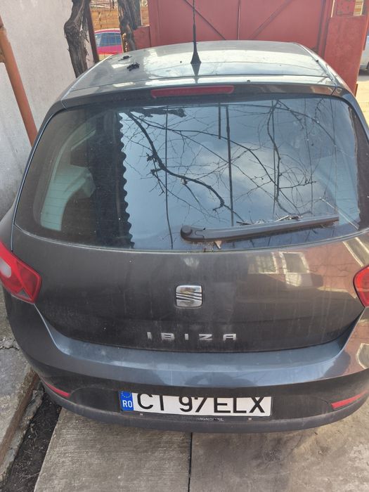 Seat Ibiza 2010 1.4 Benzina