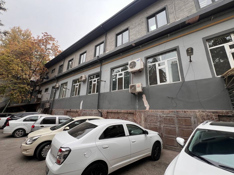 Срочно продается нежилое помещение в центре 494 квадратных