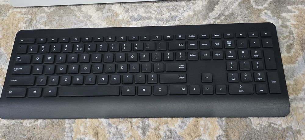 Kit Tastatura + Mouse Microsoft Desktop 900, Wireless, Negru