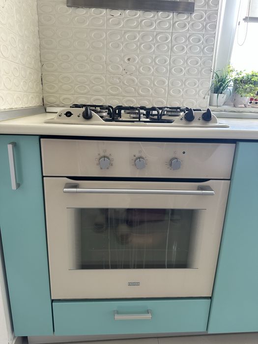 Mobila MDF infoliat + electrocasnice Franke separat