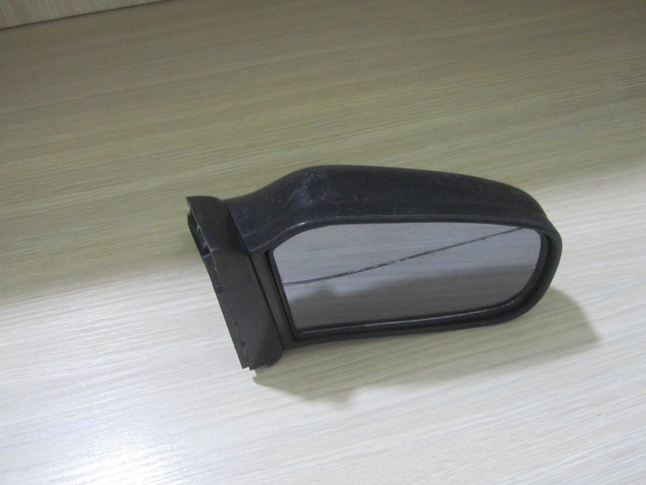 Продам боковое зеркало ВАЗ !!!