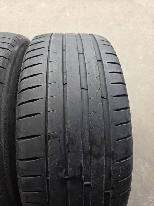 2 anvelope 225 45 R 17 Michelin vara