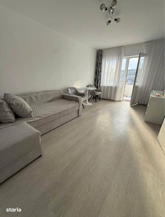 De vanzare Apartament 2 camere, zona Cetate.