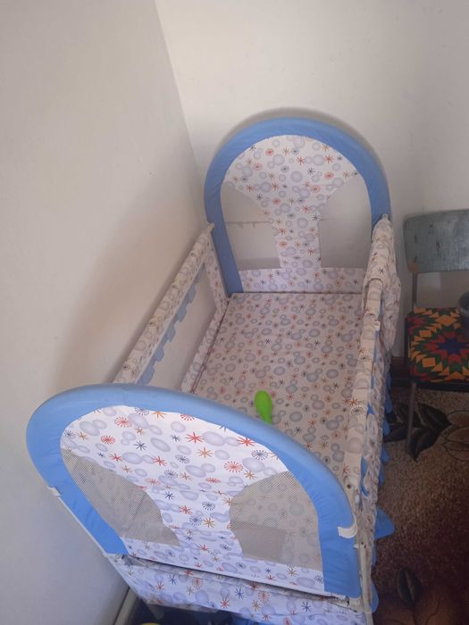 Манеж сотилади б/у