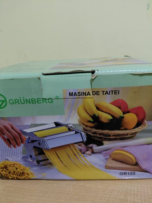 Mașină de făcut tăieței