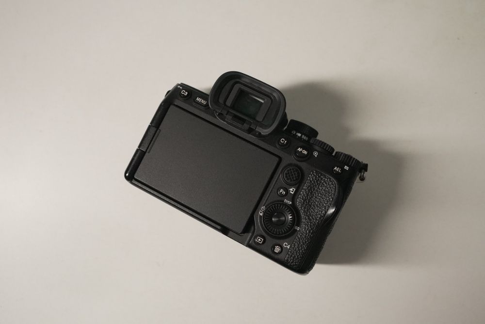 Продам Sony a7 IV