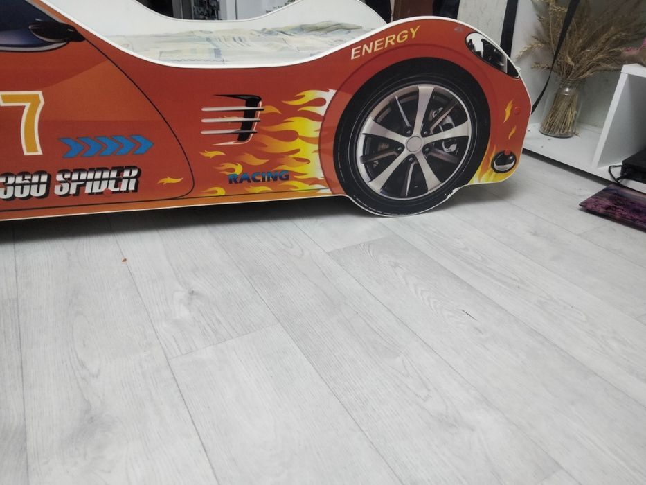 Кроватка детская