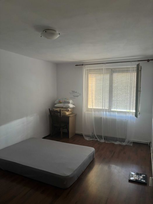 Apartament 3 Camere de Vanzare -90mp- Zona Pandurilor/ EON