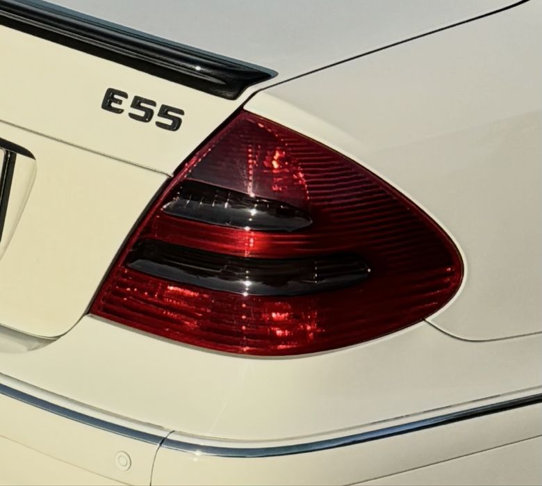 Продаю задние фонари W211 E class