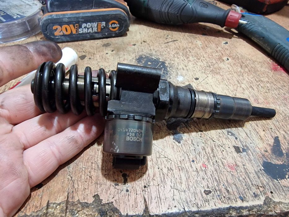 Injectoare Vw 2.0TDI BKD 140CP cod 03G130073G