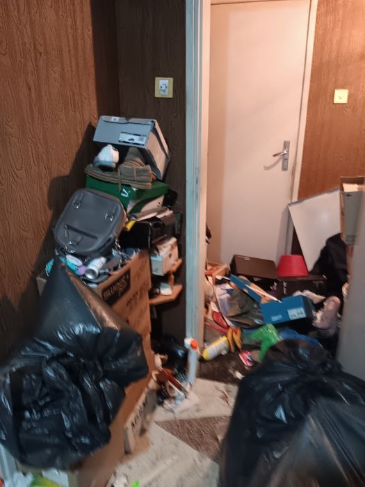 Здравейте предлагам хамалски услуги на ниски цени