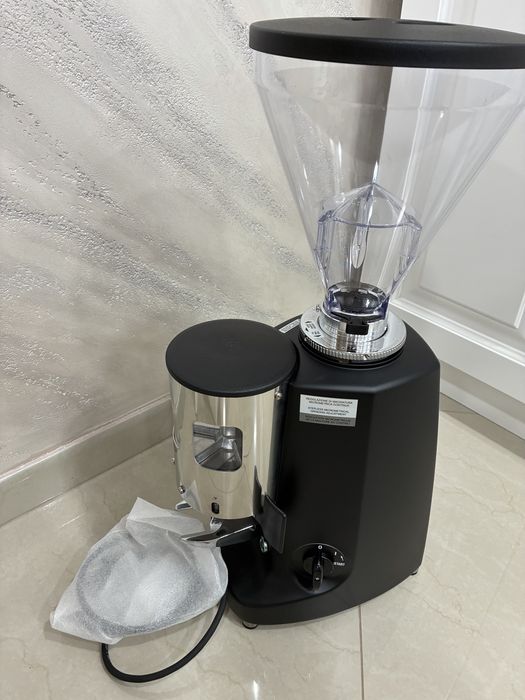 Rasnita cafea profesionala Mazzer super jolly Automatic noua vand