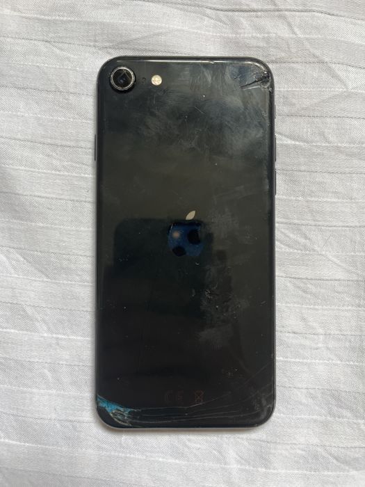 iphone se с гарантей