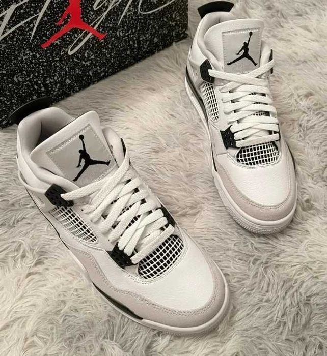 Jordan 4 Retro Military Black 40-44